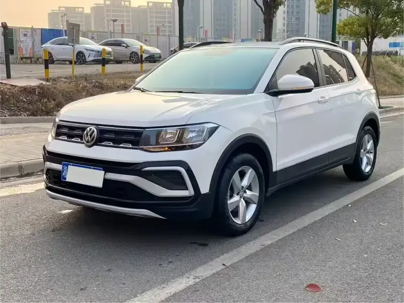 Volkswagen T-Cross, 2020