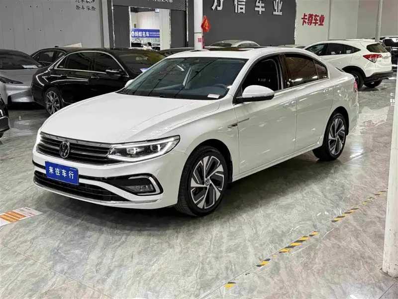 Volkswagen Bora, 2023