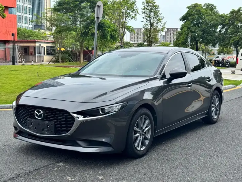 Mazda 3 Axela, 2021