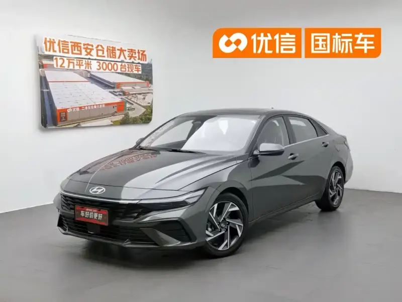 Hyundai Elantra, 2024