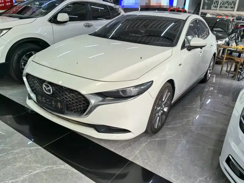 Mazda 3 Axela, 2021