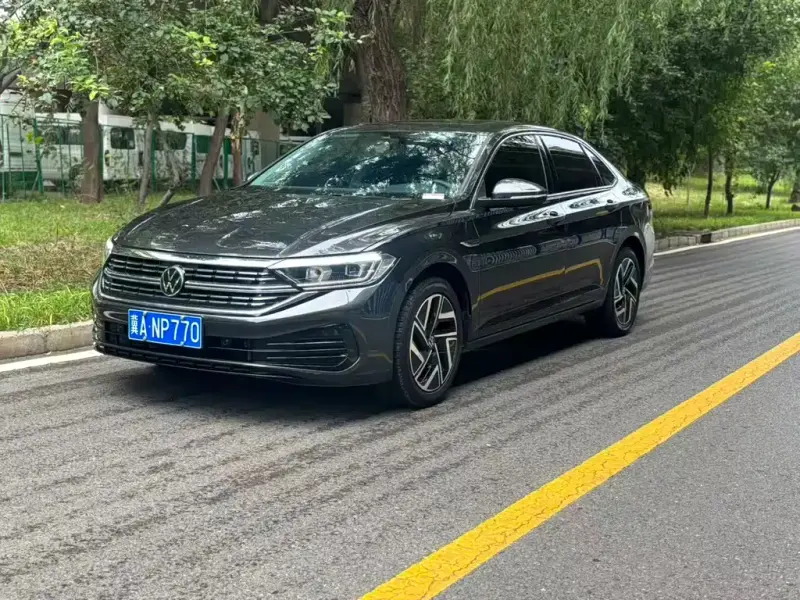 Volkswagen Sagitar, 2023