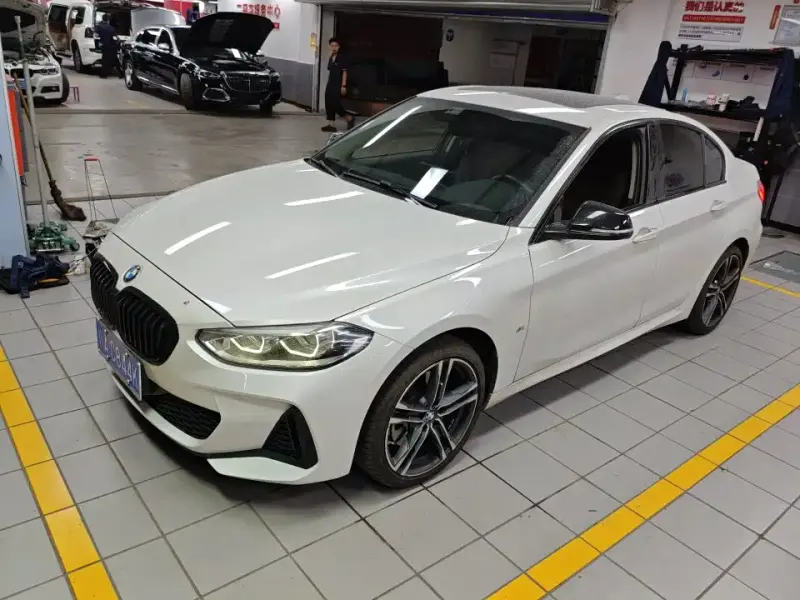 BMW 1 Series, 2021