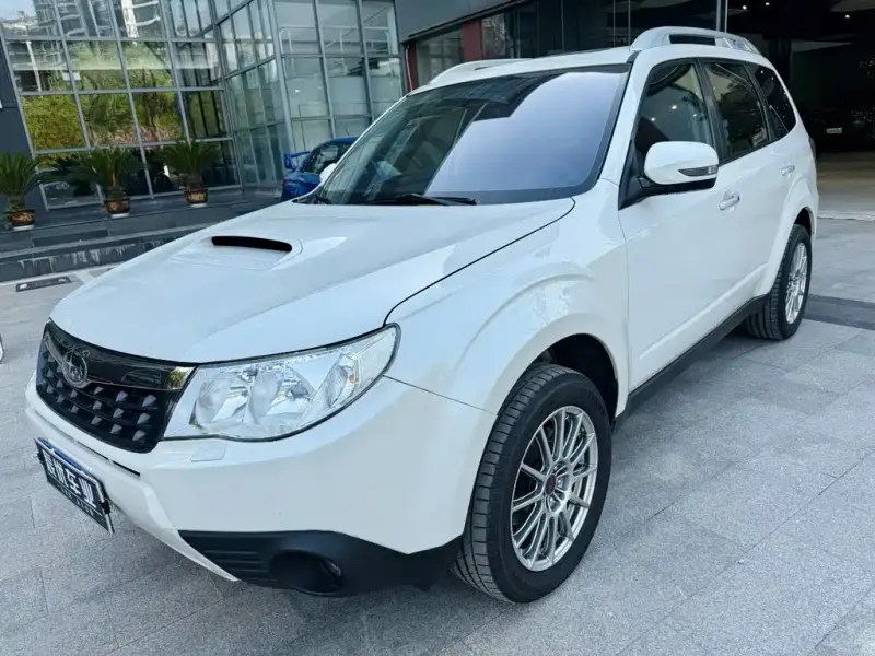 Subaru Forester, 2012