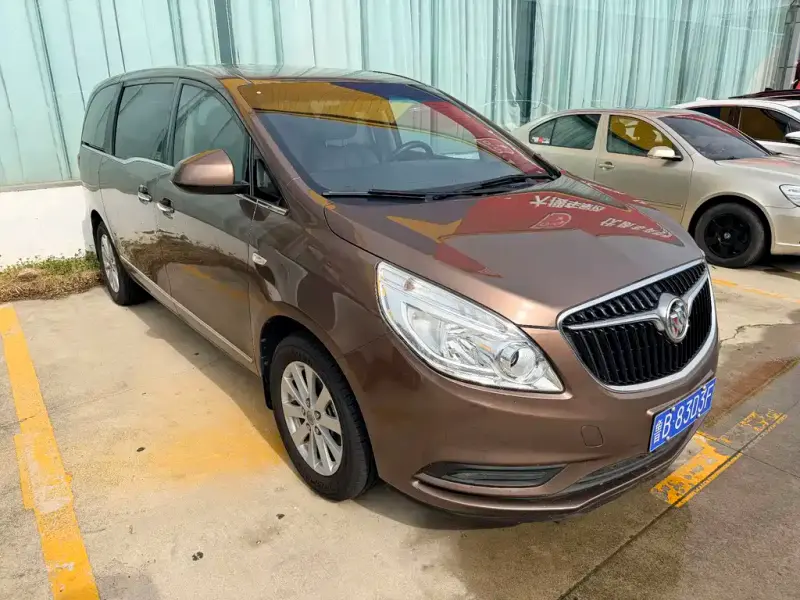 Buick GL8, 2019