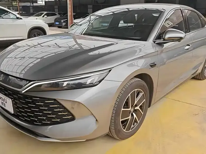 BYD Qin L, 2025