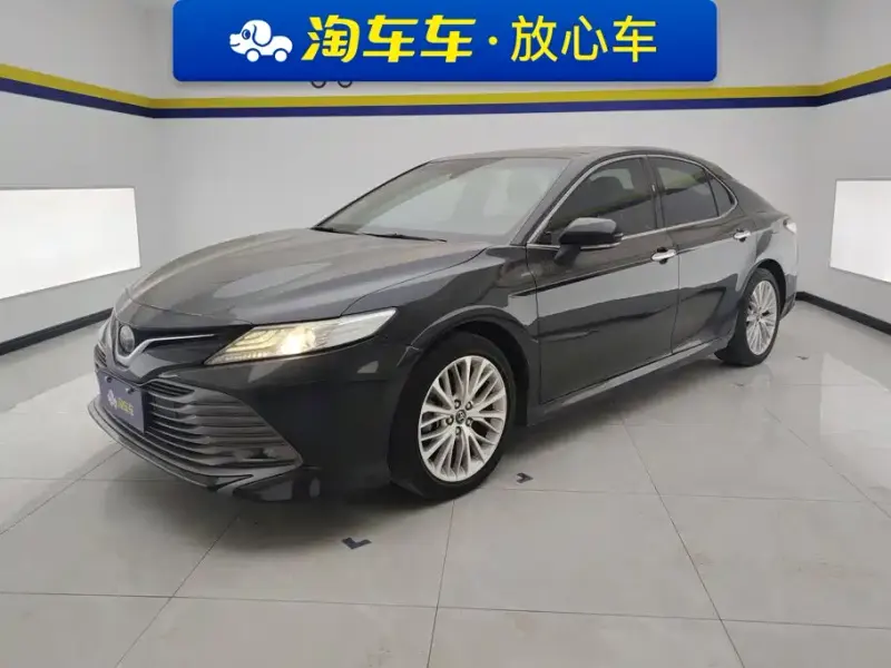 Toyota Camry, 2018