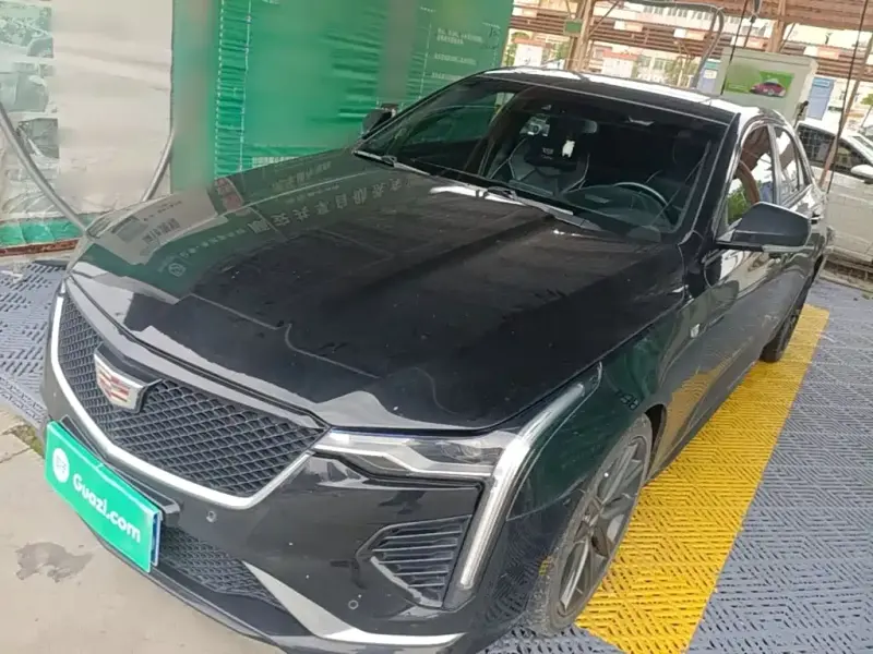 Cadillac CT4, 2022
