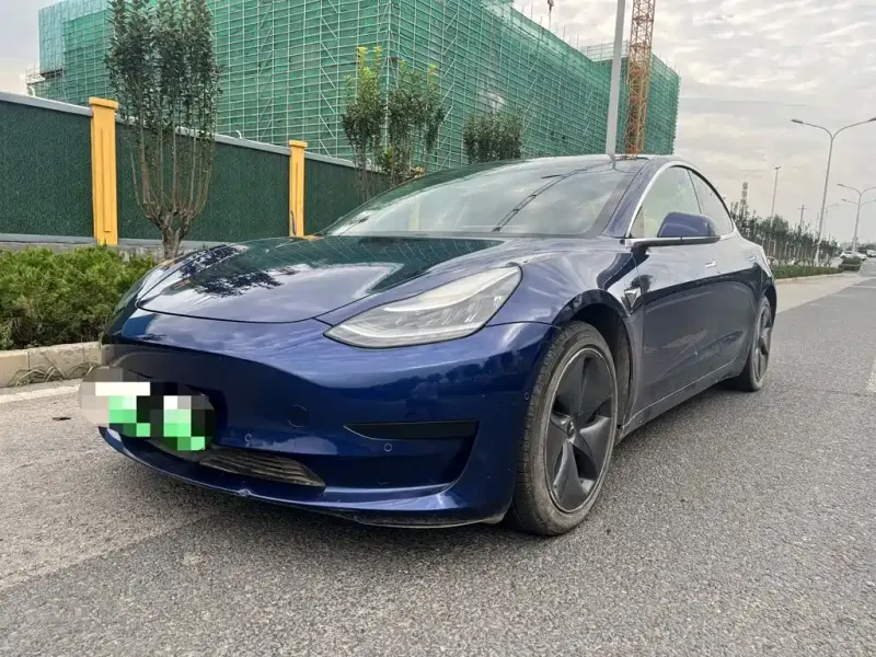 Tesla Model 3, 2020