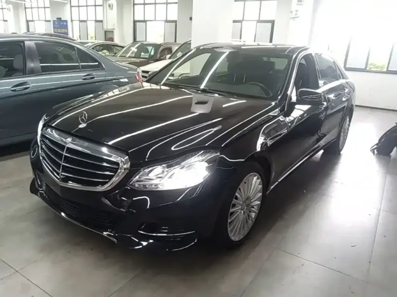 Mercedes-Benz E-Class, 2015