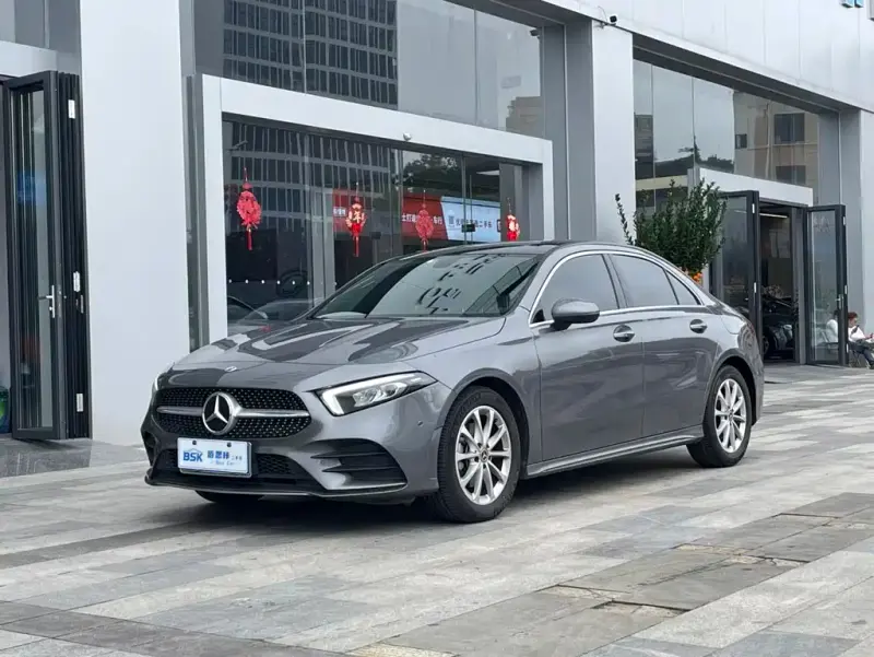 Mercedes-Benz A-Class, 2021 — фото 1