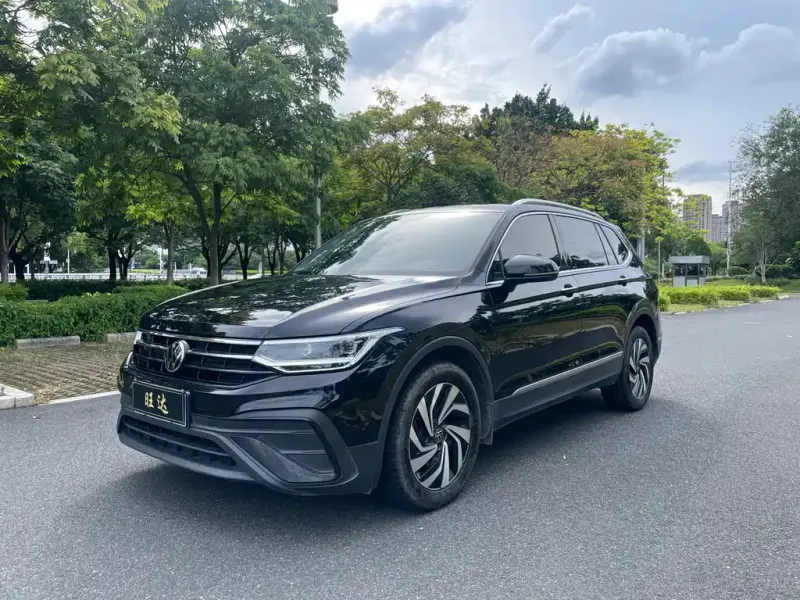Volkswagen Tiguan L, 2025 — фото 1
