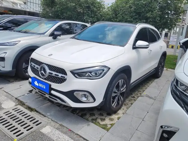 Mercedes-Benz GLA, 2021