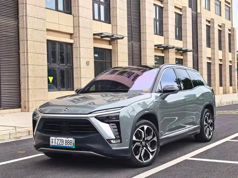 NIO ES8, 2021