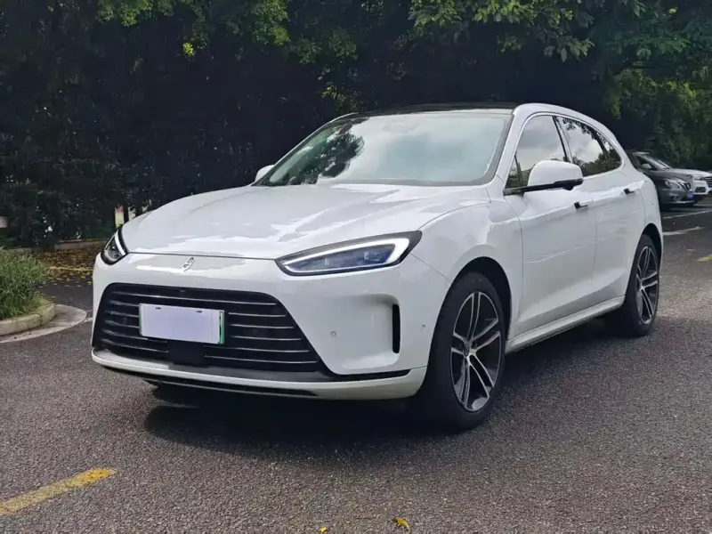 AITO M5, 2024