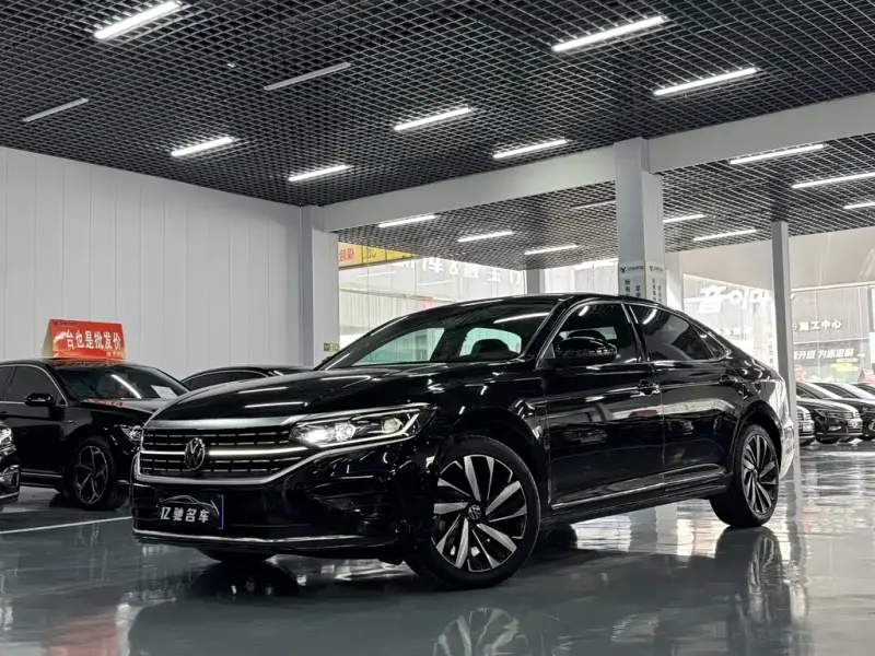 Volkswagen Passat, 2024