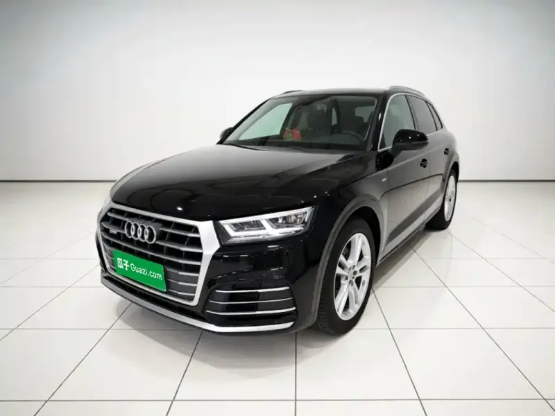 Audi Q5L, 2020
