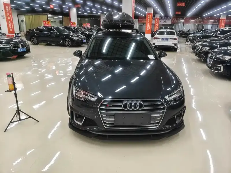 Audi A4 (Import), 2020
