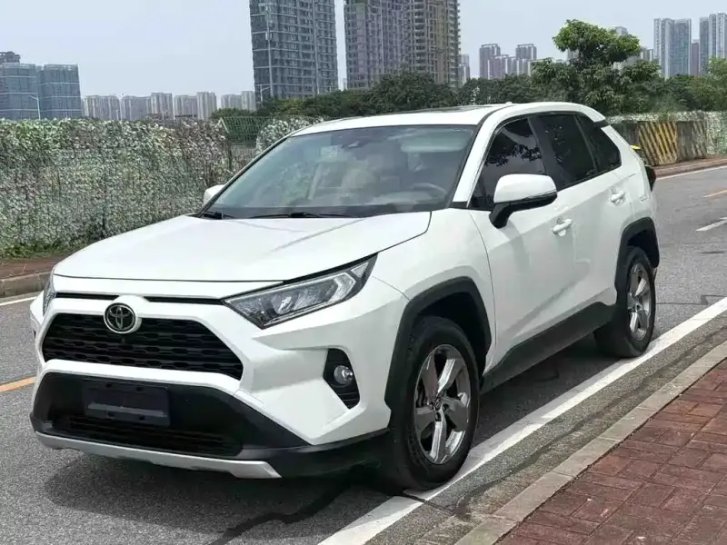 Toyota RAV4, 2024