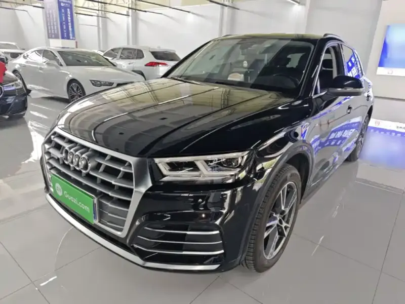 Audi Q5L, 2020
