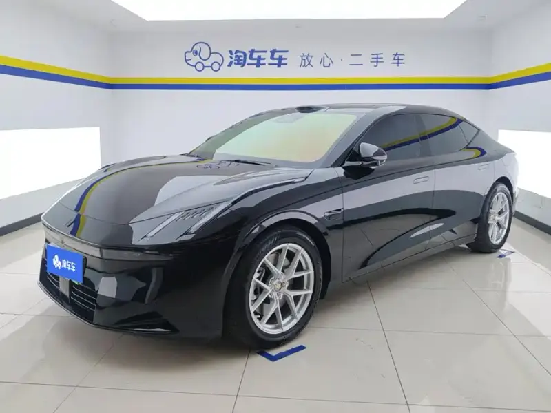 Lynk & Co 10, 2025