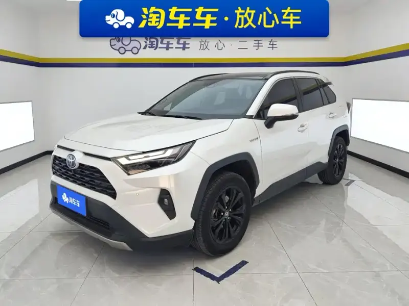 Toyota RAV4, 2023
