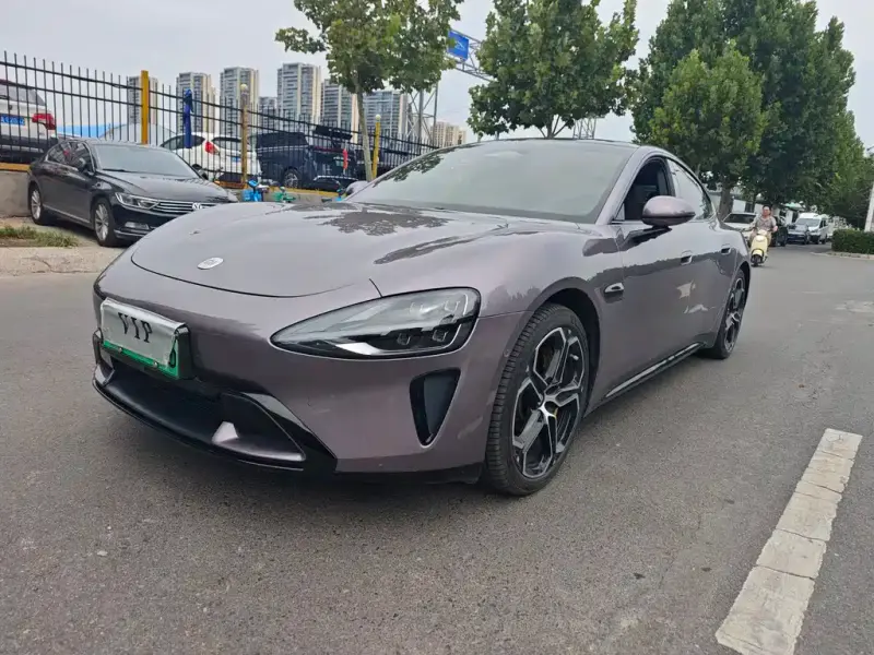 Xiaomi SU7, 2025