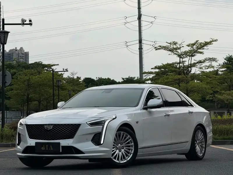 Cadillac CT6, 2022
