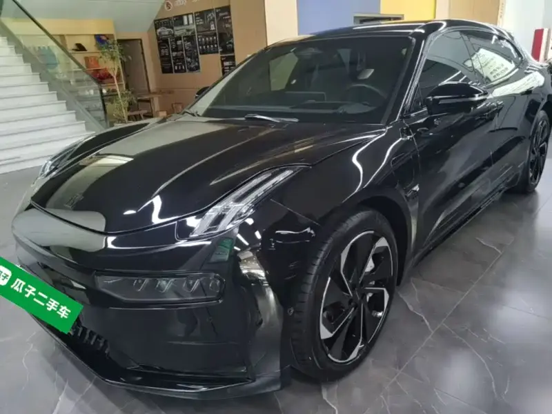 Zeekr 001, 2024