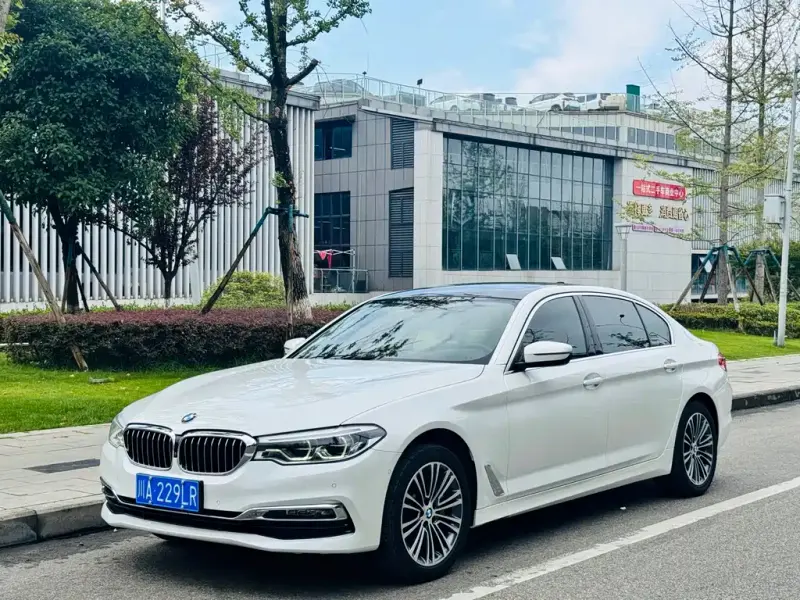 BMW 5 Series, 2018
