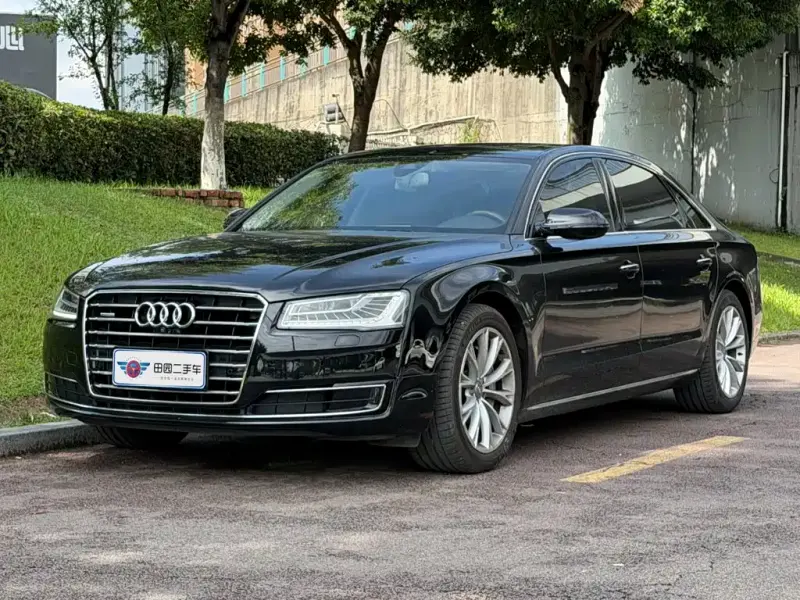 Audi A8, 2016
