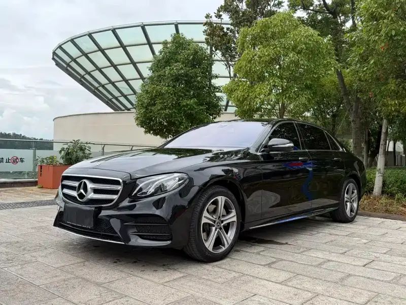 Mercedes-Benz E-Class, 2020 — фото 1