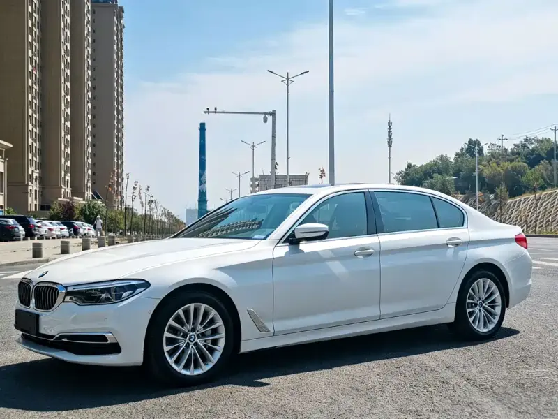 BMW 5 Series, 2020