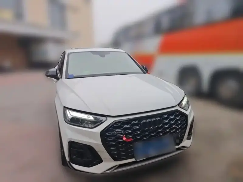 Audi Q5L, 2023
