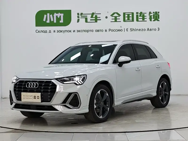 Audi Q3, 2022 — фото 1