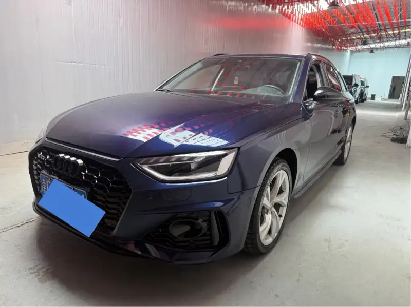 Audi A4 (Import), 2022