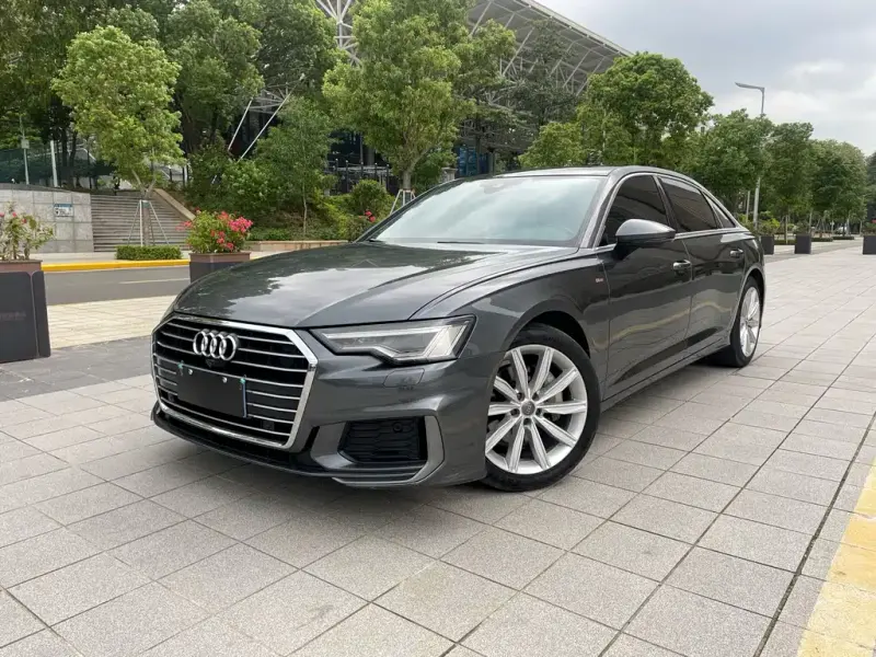Audi A6L, 2021