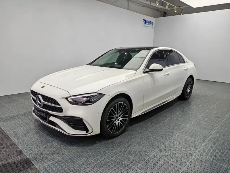Mercedes-Benz C-Class, 2024