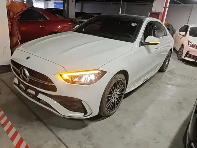 Mercedes-Benz C-Class, 2024