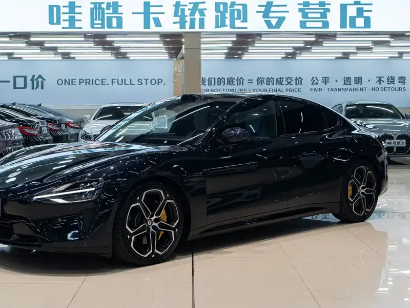 Xiaomi SU7, 2024