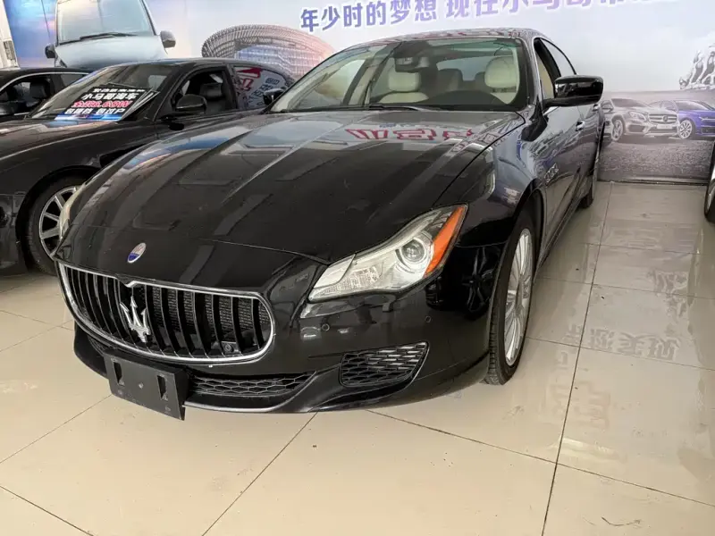 Maserati Quattroporte, 2013