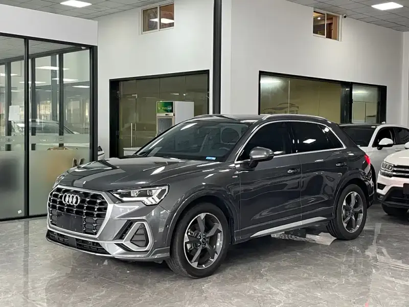 Audi Q3, 2023