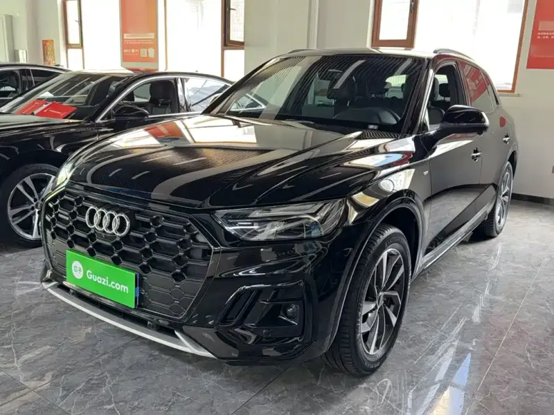 Audi Q5L, 2024