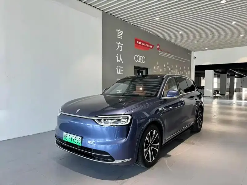 AITO M7, 2025