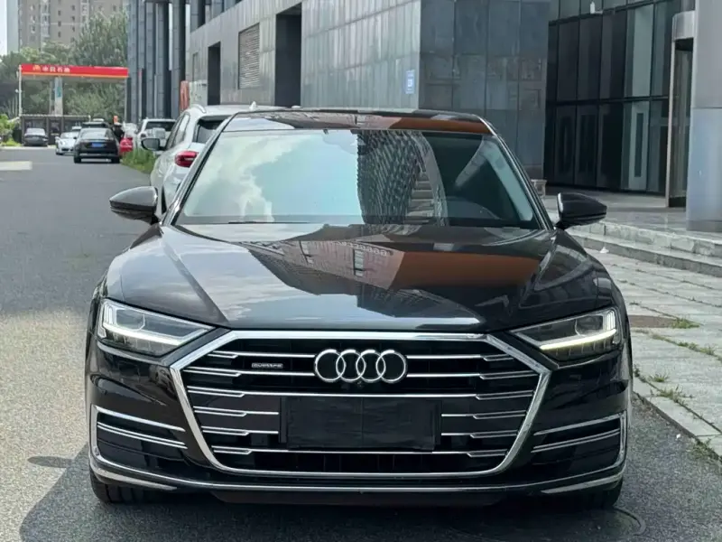 Audi A8, 2019
