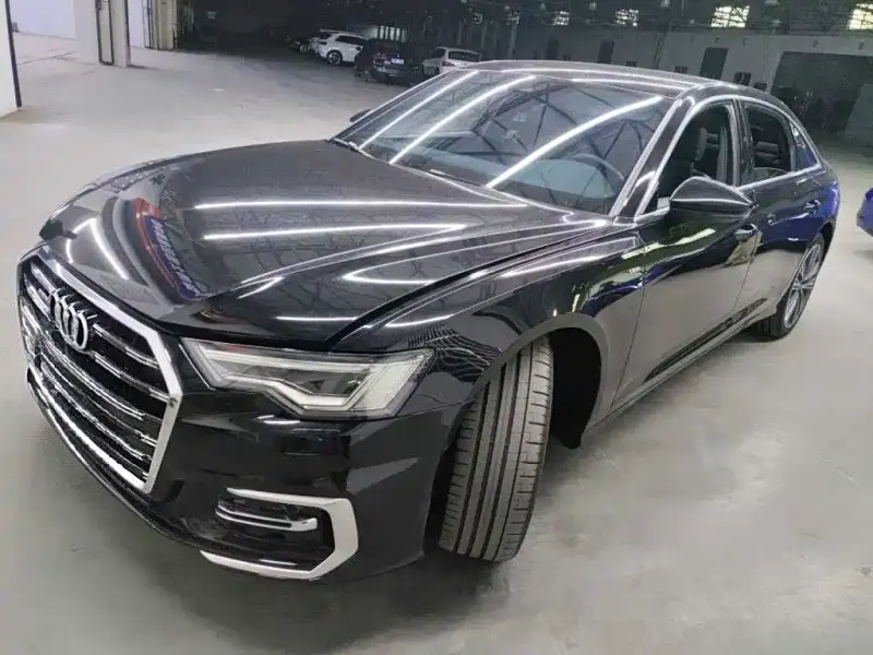 Audi A6L, 2025