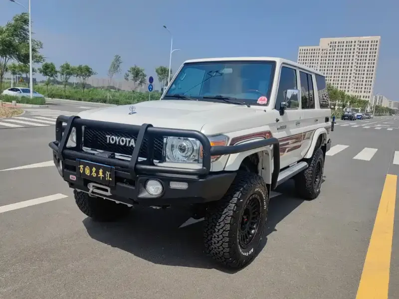 Toyota Land Cruiser, 2024