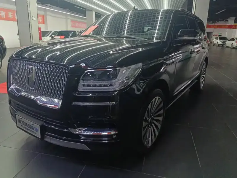 Lincoln Navigator, 2020