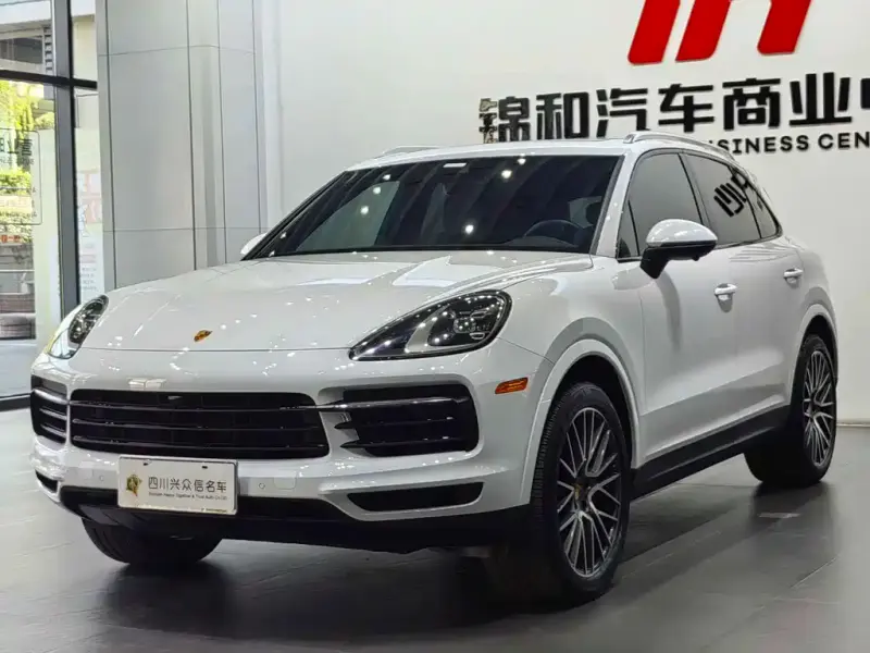 Porsche Cayenne, 2023