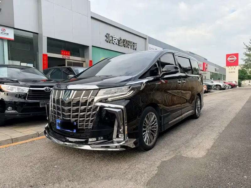 Toyota Alphard, 2021